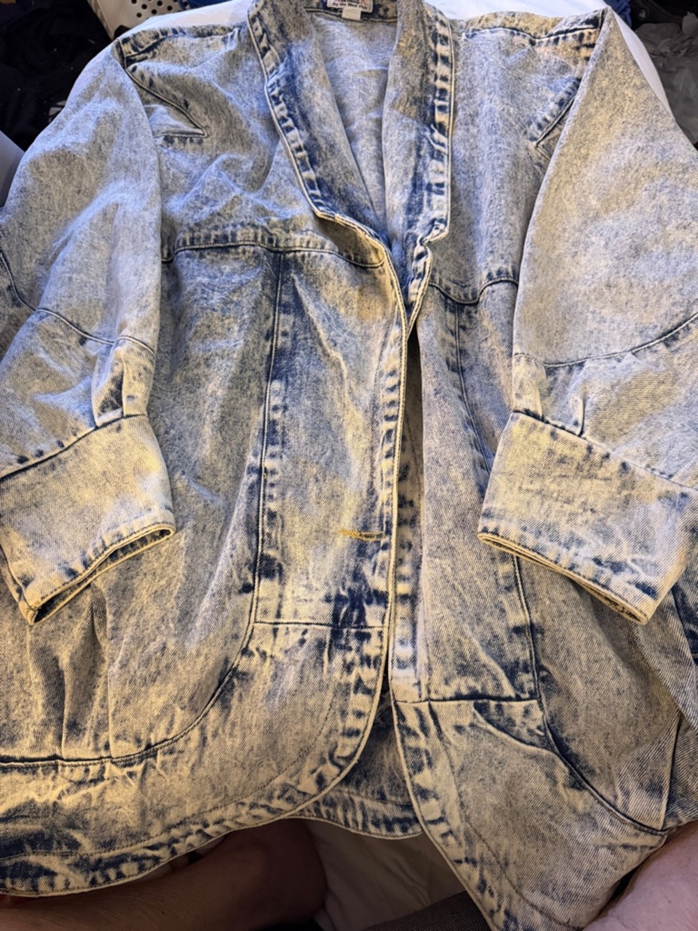 Vintage Acid Wash Light Blue Denim Jacket - Apache West 1980’s